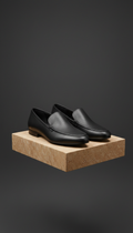 Women's matte black leather loafer