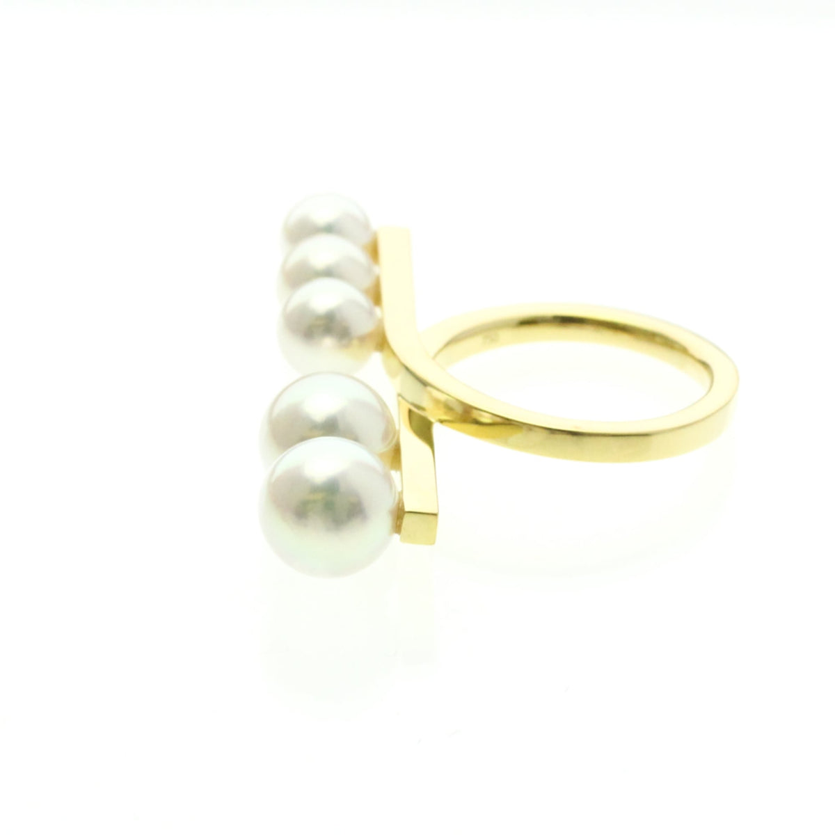 Tasaki Balance · Pearl · 18K Yellow Gold