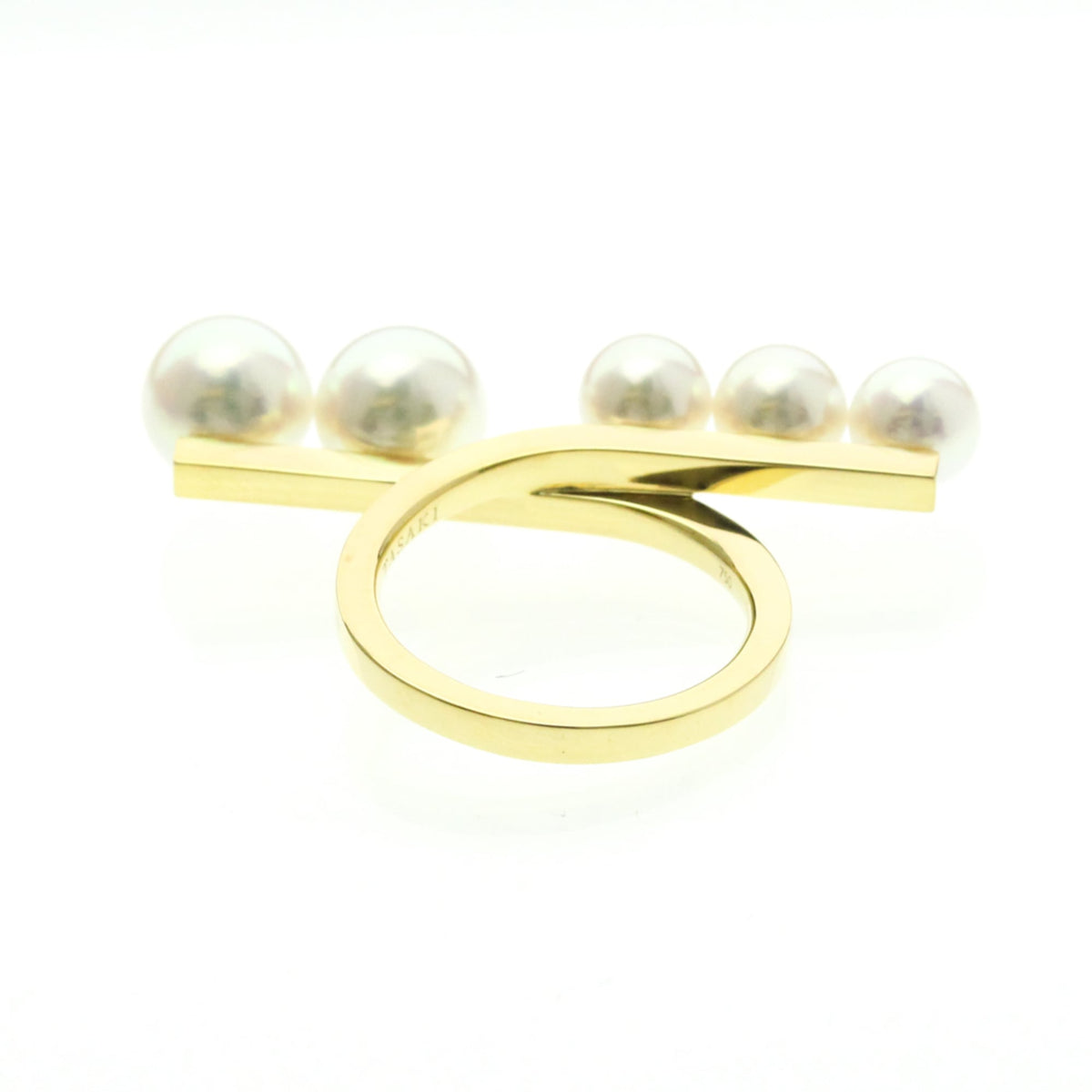 Tasaki Balance · Pearl · 18K Yellow Gold